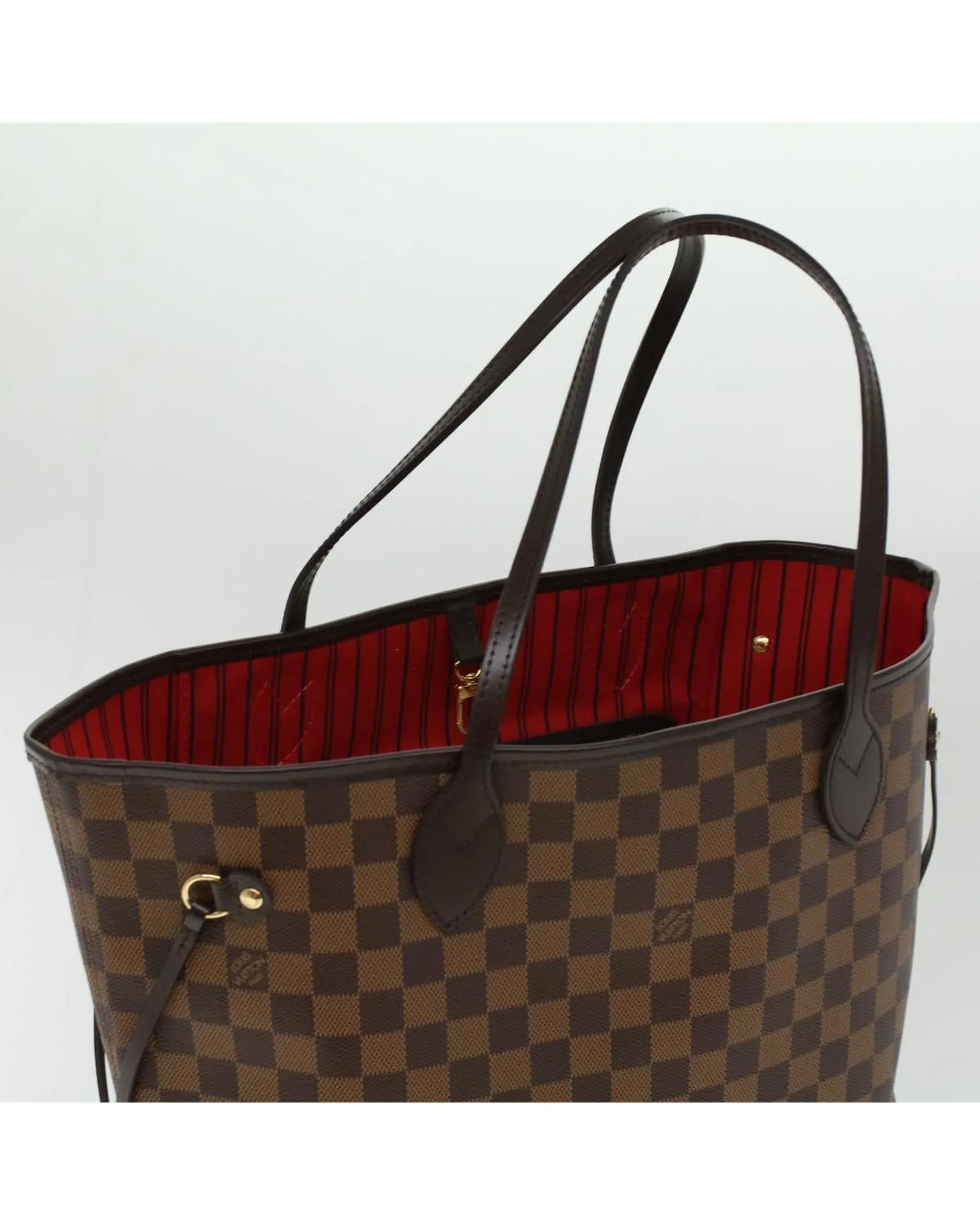 Chic Damier Ebene Tote Bag with Spacious Interior