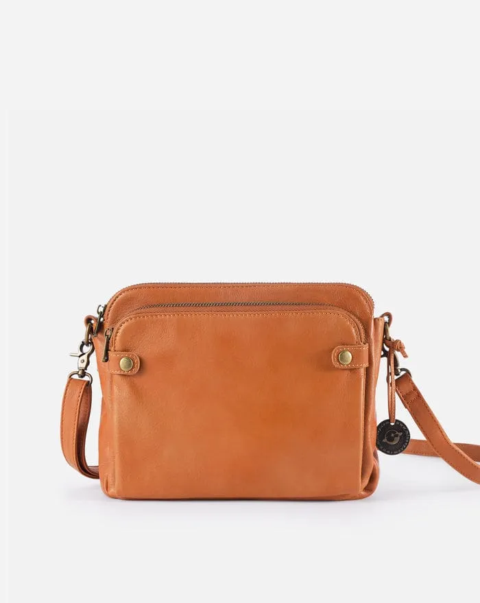 Three-Layer Leather Crossbody Shoulder & Clutch Bag   S0797624
